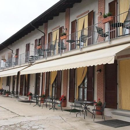 بارولو Agriturismo Le Viole المظهر الخارجي الصورة