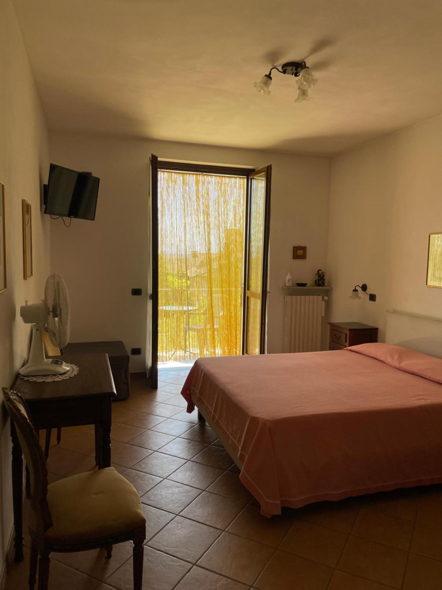 بارولو Agriturismo Le Viole المظهر الخارجي الصورة